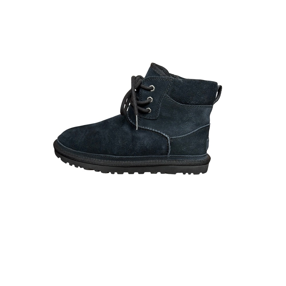 UGG Neumel Black Suede Lace Up Chukka Boots Womens Size 8 1112482